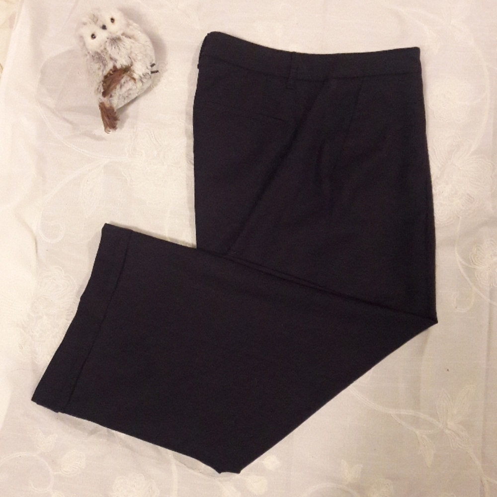 Talbot navy blue Italian flannel wide leg Capri